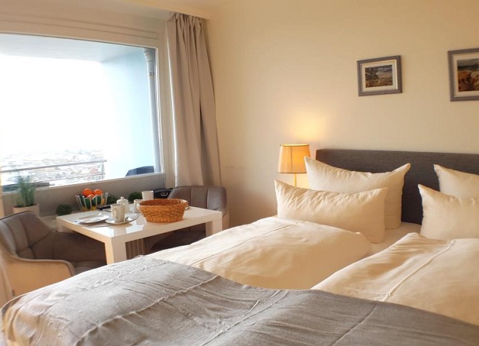 Andreas-Dirks-Straße 8 Haus Metropol Wohnung 302 im 12. Stock  (AD8-302)