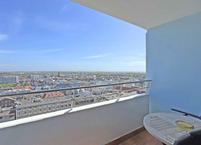 Andreas-Dirks-Straße 8 Haus Metropol Wohnung 302 im 12. Stock  (AD8-302)