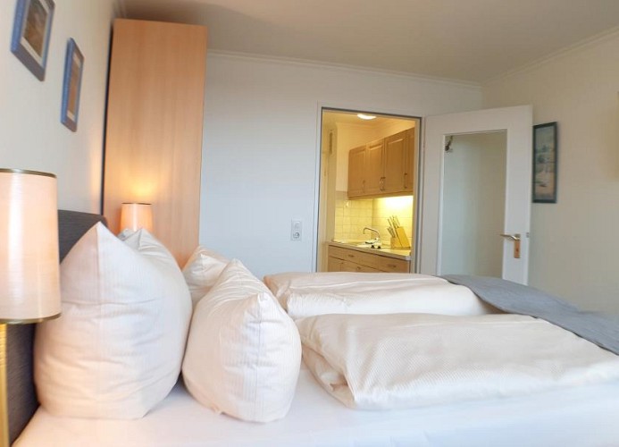 Andreas-Dirks-Straße 8 Haus Metropol Wohnung 302 im 12. Stock  (AD8-302)