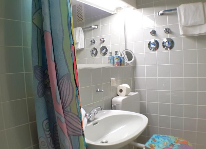 Andreas-Dirks-Straße 8 Haus Metropol Wohnung 302 im 12. Stock  (AD8-302)